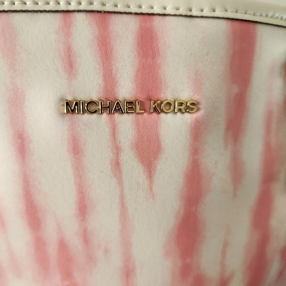 Michael Kors Pink and White Tote Bag - Picture 4 of 4